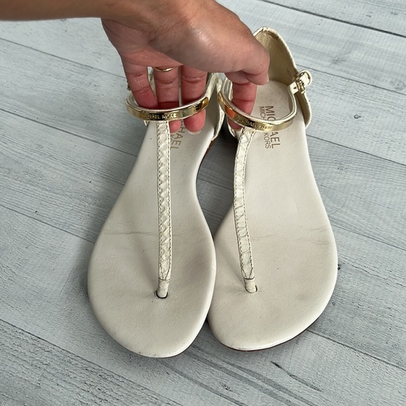 MICHAEL Michael Kors White Faux Snake Sandals 5.5 - Picture 8 of 9